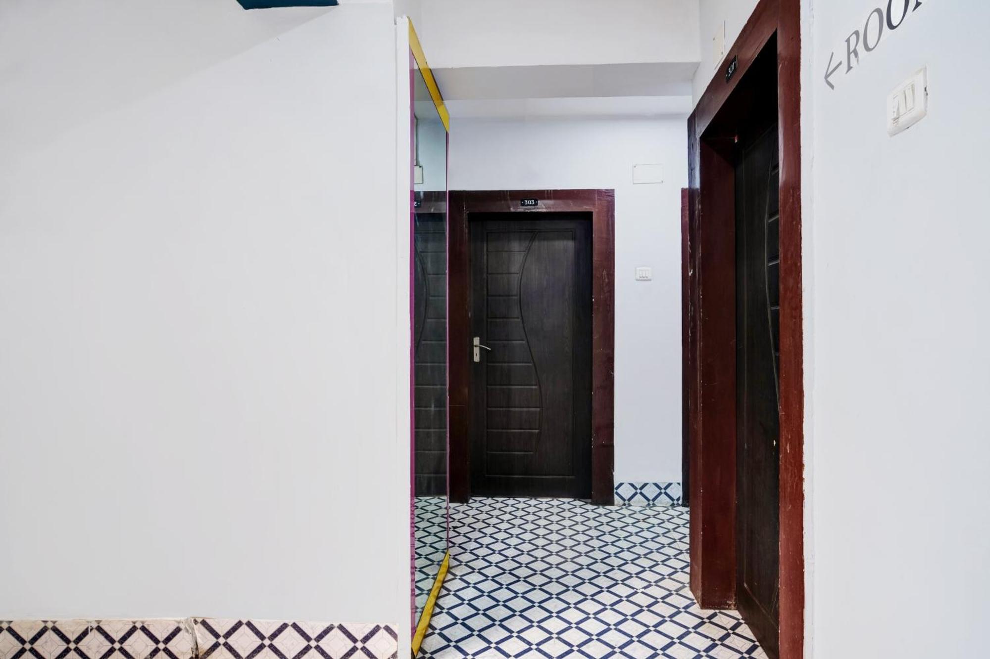 Super Hotel O Noonmati Guwahati Formerly Hotel Sundari Zewnętrze zdjęcie